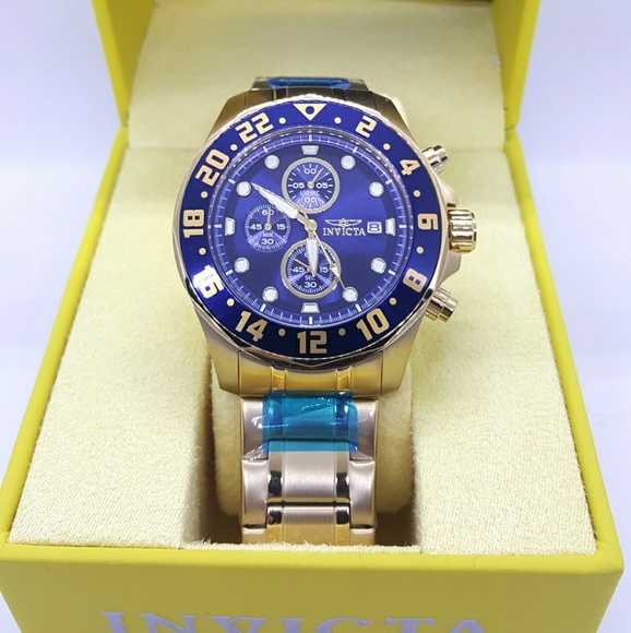 (1 IN STOCK),New Invicta chrono blue dial watch.